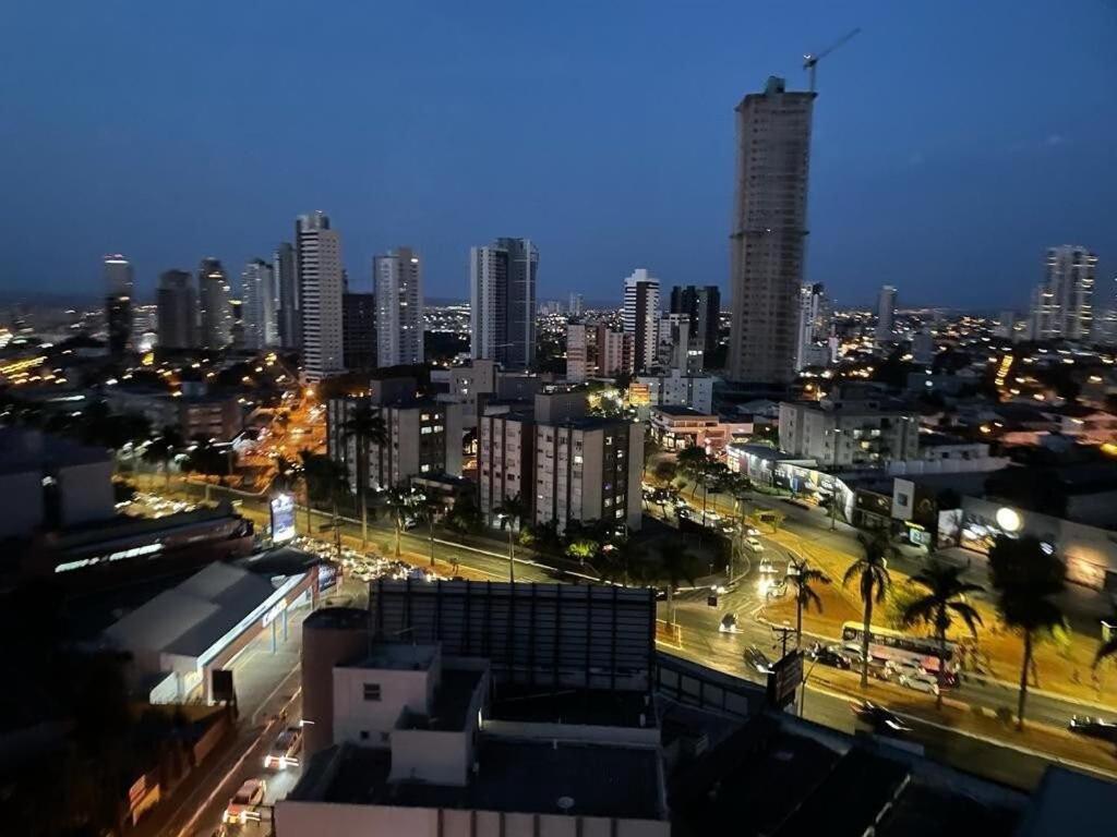 Suite Luxuosa Com Cozinha Blend Smart 1356 Goiânia Eksteriør billede